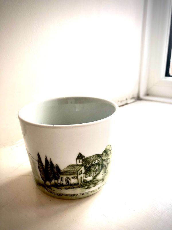 La Toscana mug small, side view